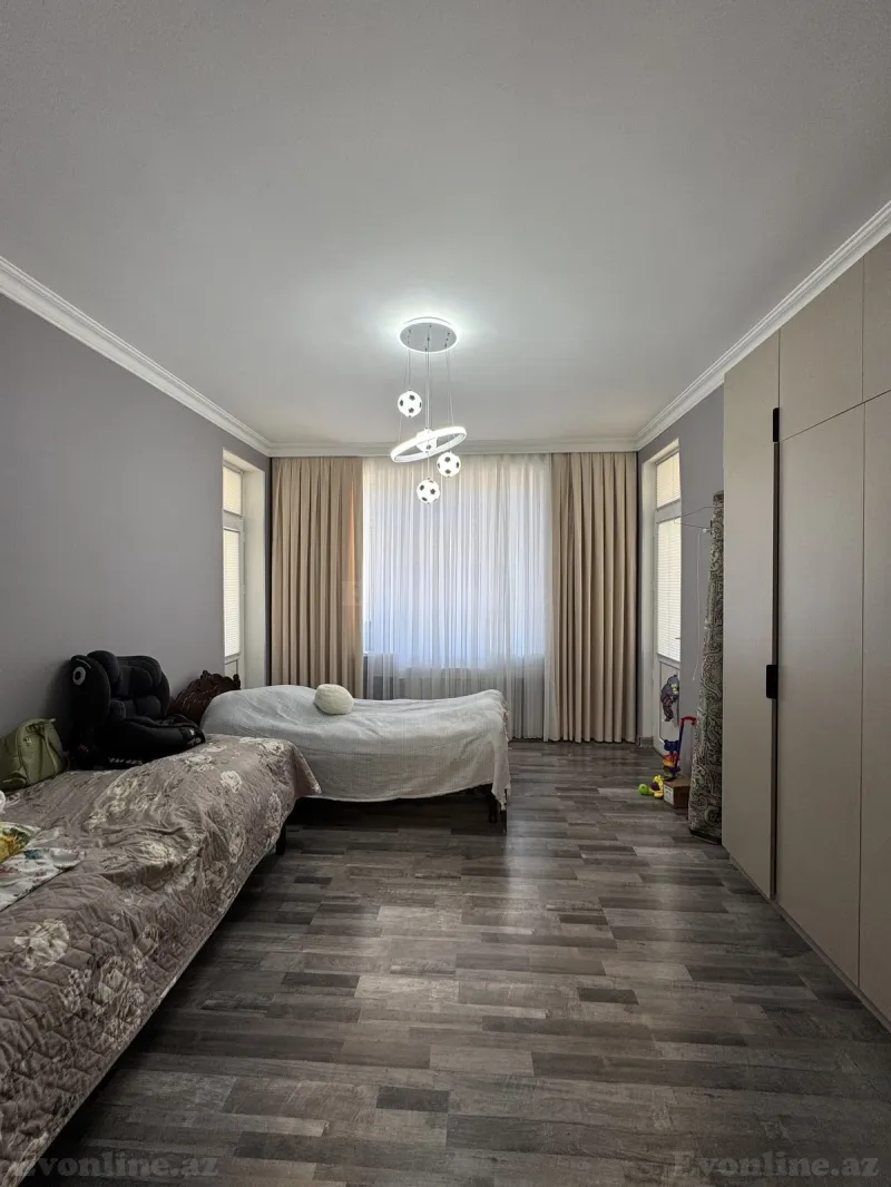 Satılır 3 otaqlı Mənzil Yeni tikili 140 m² İnşaatçılar m. - şəkil 11