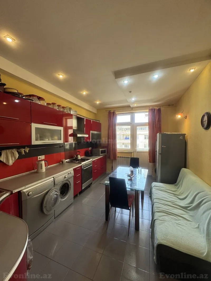 Satılır 4 otaqlı Mənzil Yeni tikili 198 m² İnşaatçılar m. - şəkil 5