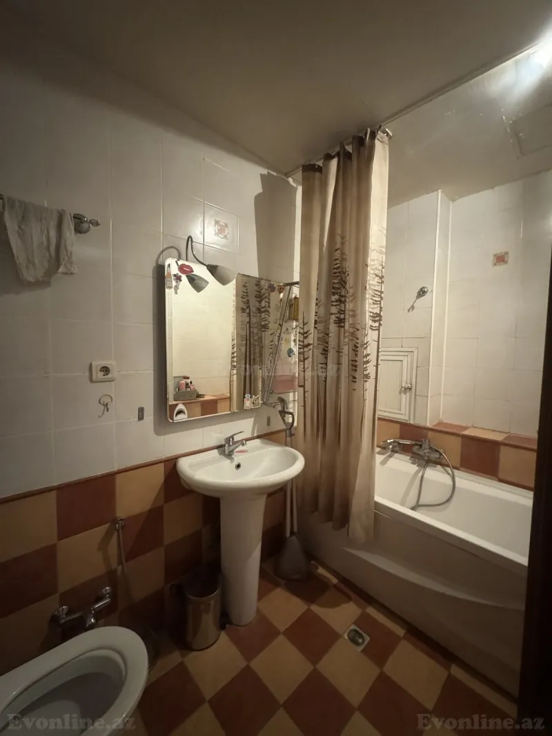 Satılır 4 otaqlı Mənzil Yeni tikili 198 m² İnşaatçılar m. - şəkil 13