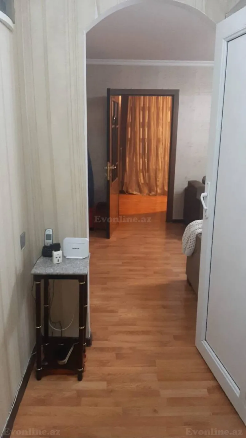 Kirayə verilir 2 otaqlı Mənzil Köhnə tikili 56 m² Elmlər Akademiyası m. - şəkil 7