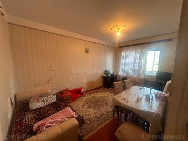 Satılır 2 otaqlı Mənzil Köhnə tikili 60 m² Əhmədli