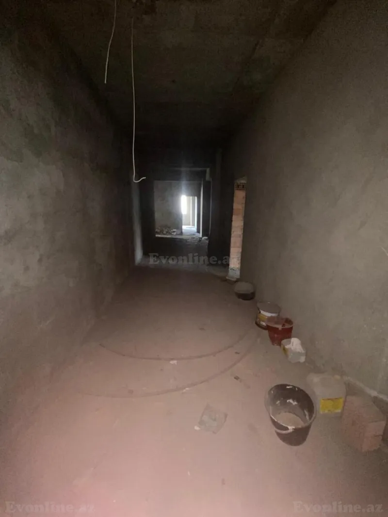 Satılır 4 otaqlı Mənzil Yeni tikili 300 m² 28 May m. - şəkil 4