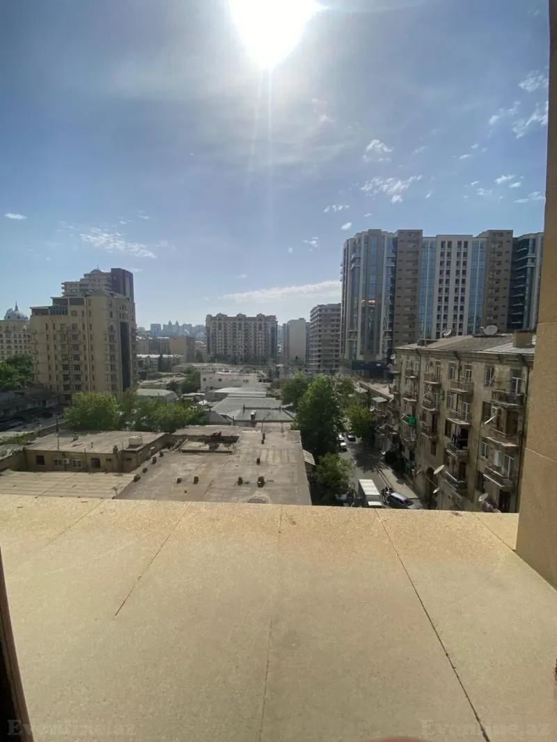 Satılır 4 otaqlı Mənzil Yeni tikili 300 m² 28 May m. - şəkil 11