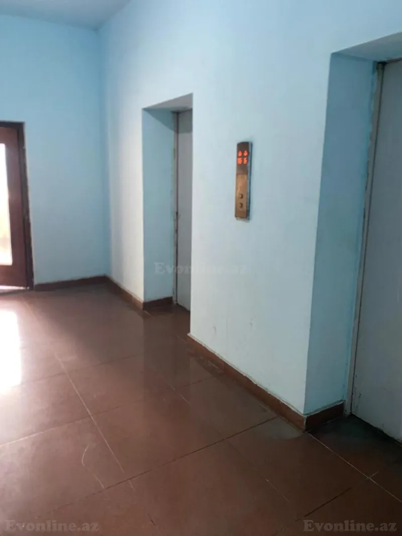 Satılır 4 otaqlı Mənzil Yeni tikili 300 m² 28 May m. - şəkil 16