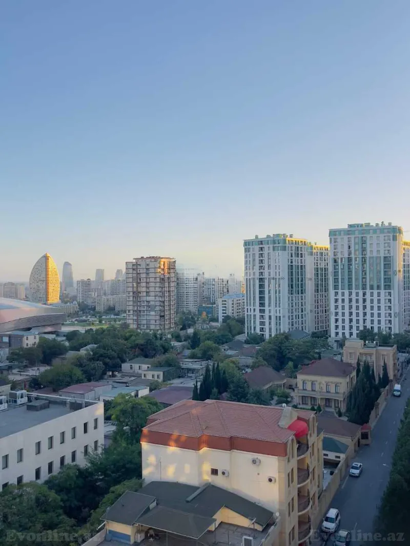 Satılır 4 otaqlı Mənzil Yeni tikili 128 m² Nəriman Nərimanov m. - şəkil 6