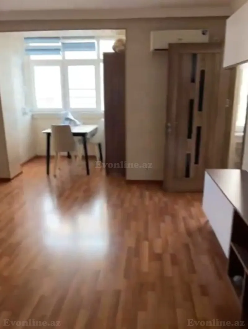Kirayə verilir 1 otaqlı Mənzil Köhnə tikili 41 m² Elmlər Akademiyası m. - şəkil 3