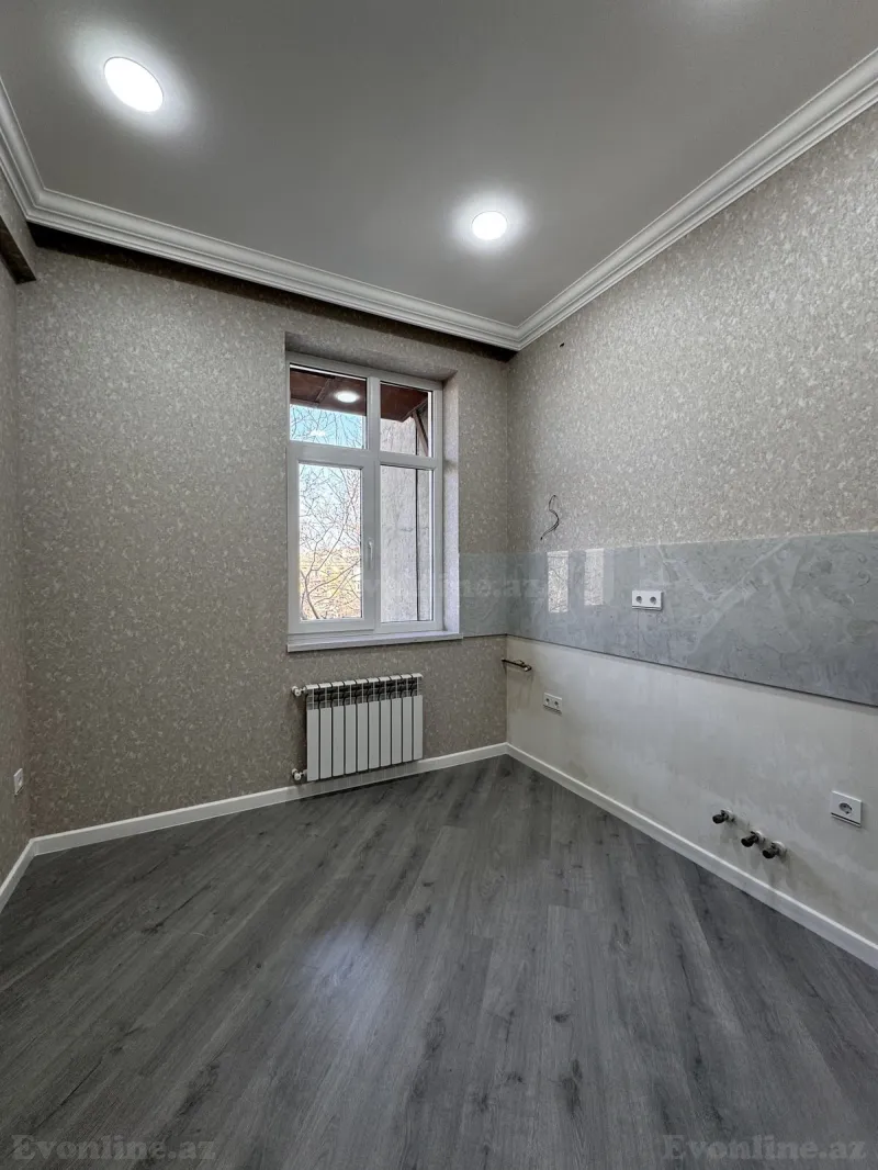 Satılır 2 otaqlı Mənzil Köhnə tikili 60 m² Nəriman Nərimanov m. - şəkil 4