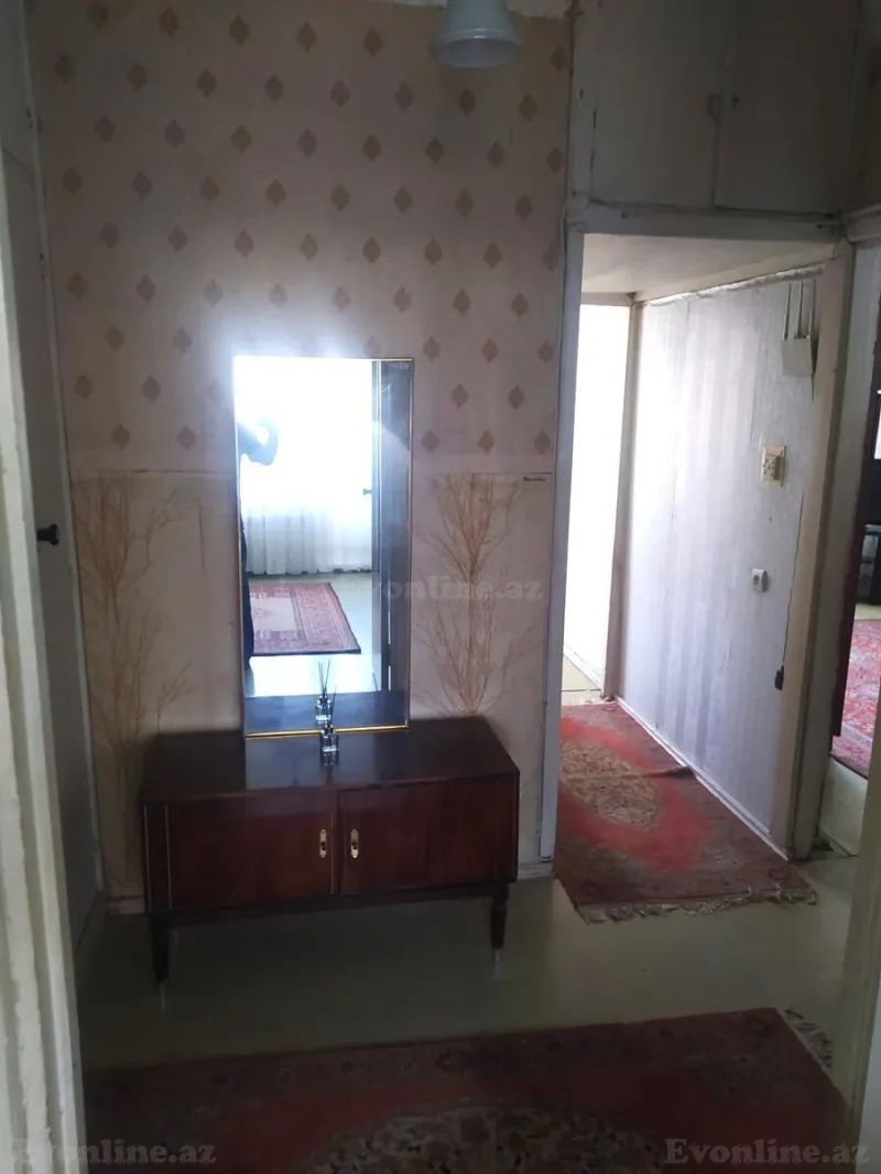 Kirayə verilir 2 otaqlı Mənzil Köhnə tikili 65 m² Qara Qarayev m. - şəkil 4
