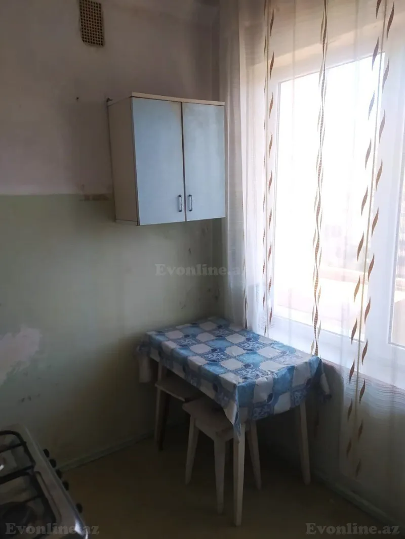 Kirayə verilir 2 otaqlı Mənzil Köhnə tikili 65 m² Qara Qarayev m. - şəkil 7