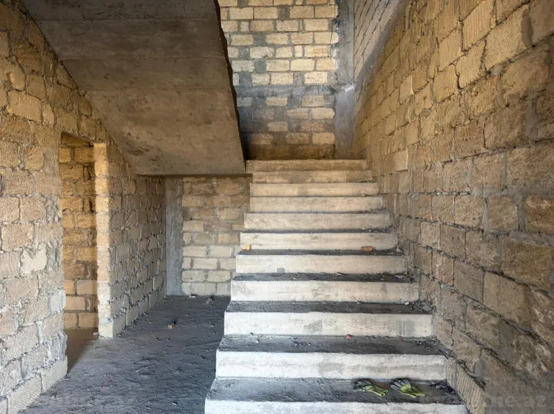 Satılır 7 otaqlı Həyət evi 450 m² Saray - şəkil 15
