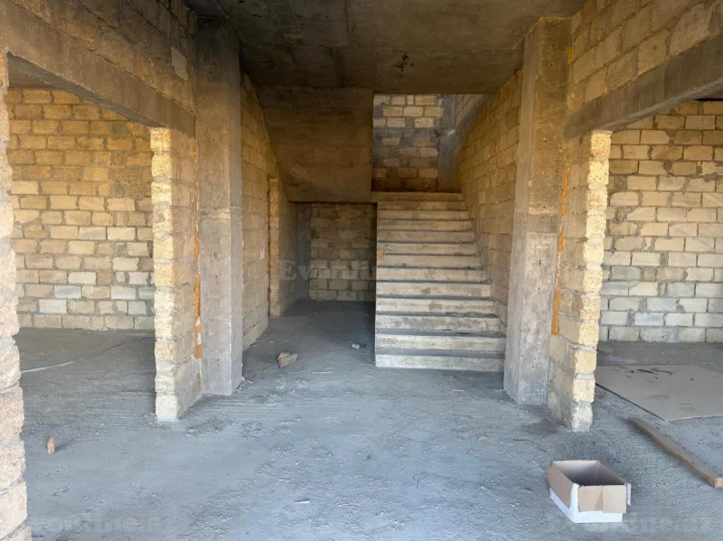 Satılır 7 otaqlı Həyət evi 450 m² Saray - şəkil 21