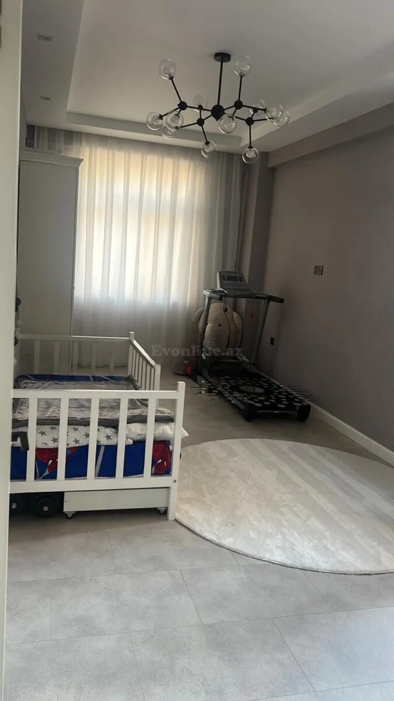 Satılır 4 otaqlı Mənzil Yeni tikili 172 m² Nəsimi r. - şəkil 9
