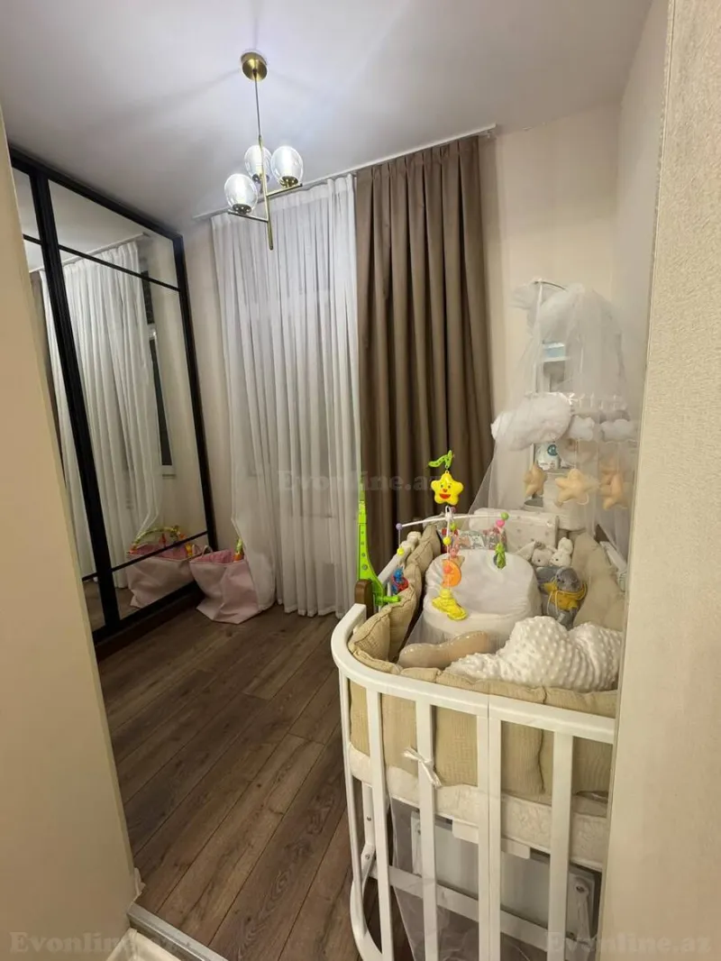 Satılır 2 otaqlı Mənzil Köhnə tikili 70 m² Nizami m. - şəkil 5