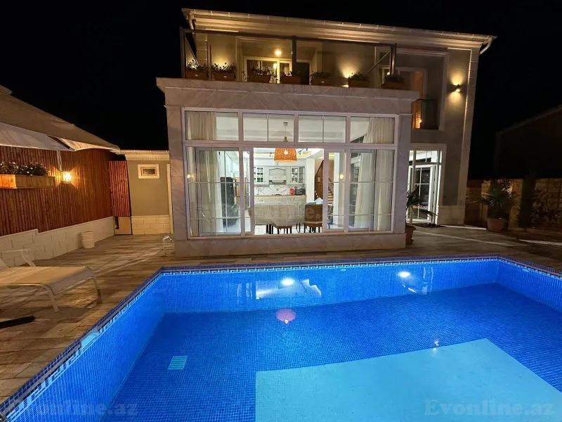 Kirayə verilir 4 otaqlı Həyət evi 205 m² Qəbələ