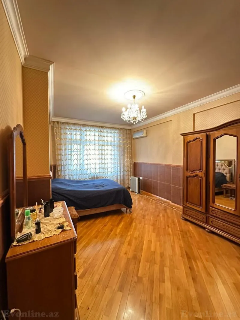 Satılır 4 otaqlı Mənzil Yeni tikili 180 m² Gənclik m. - şəkil 5