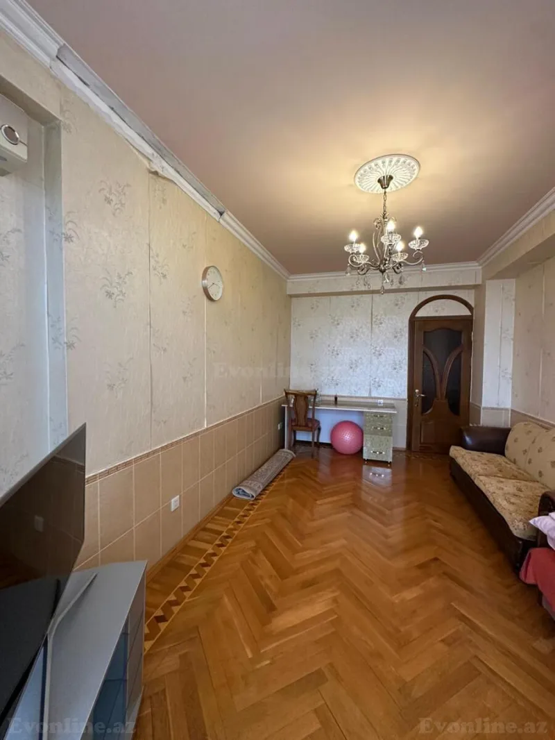 Satılır 4 otaqlı Mənzil Yeni tikili 180 m² Gənclik m. - şəkil 9
