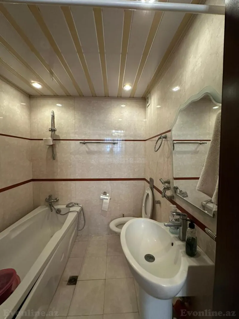 Satılır 4 otaqlı Mənzil Yeni tikili 180 m² Gənclik m. - şəkil 10