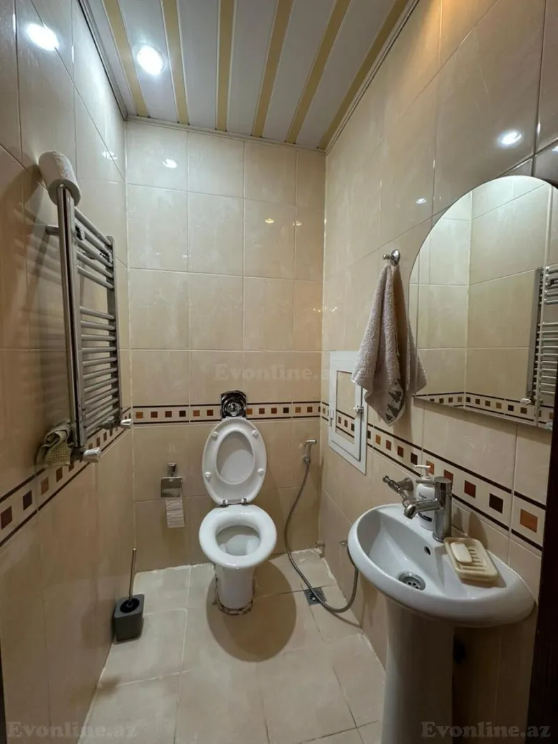 Satılır 4 otaqlı Mənzil Yeni tikili 180 m² Gənclik m. - şəkil 17