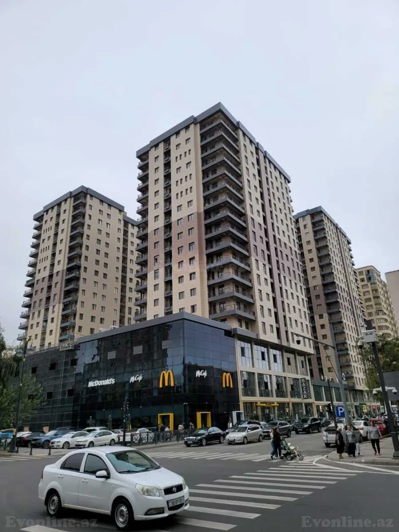 Satılır 4 otaqlı Mənzil Yeni tikili 158 m² Nəsimi r.