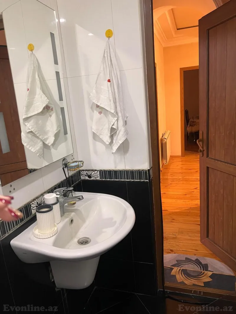 Kirayə verilir 2 otaqlı Mənzil Yeni tikili 95 m² Memar Əcəmi m. - şəkil 18