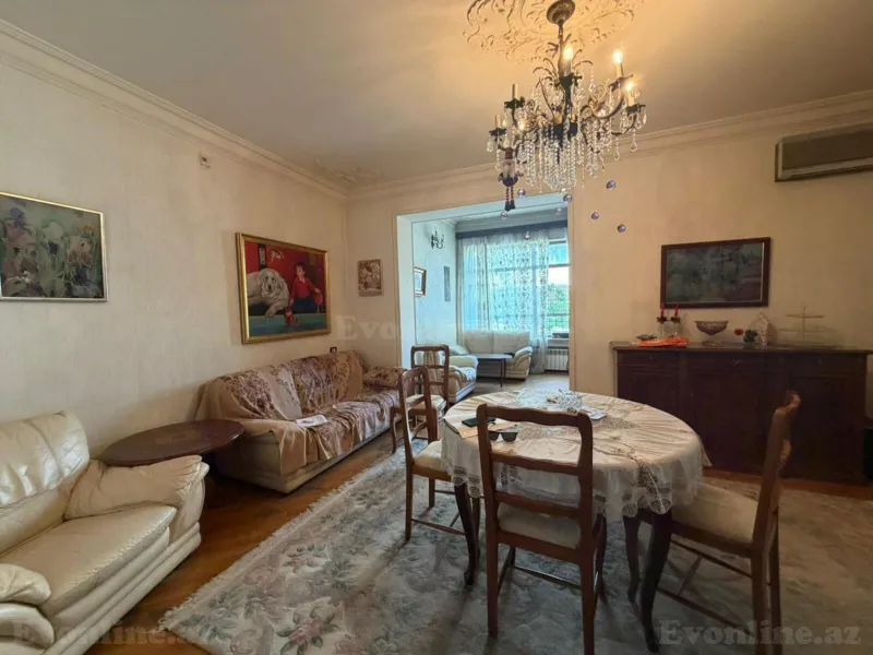 Satılır 2 otaqlı Mənzil Köhnə tikili 90 m² Nəriman Nərimanov m. - şəkil 2