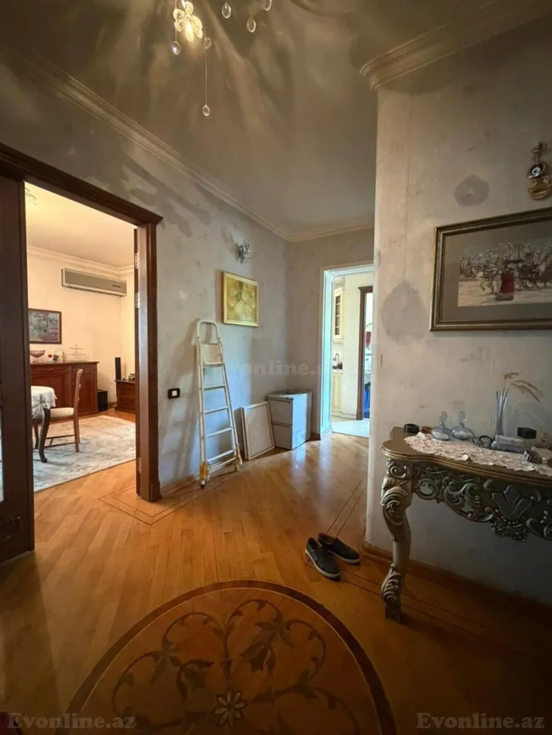 Satılır 2 otaqlı Mənzil Köhnə tikili 90 m² Nəriman Nərimanov m. - şəkil 11