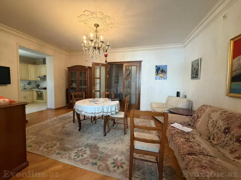 Satılır 2 otaqlı Mənzil Köhnə tikili 90 m² Nəriman Nərimanov m. - şəkil 15