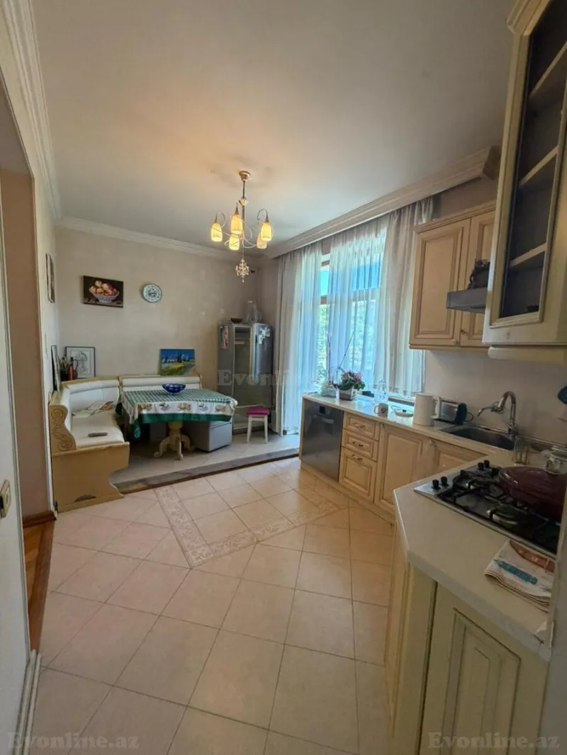 Satılır 2 otaqlı Mənzil Köhnə tikili 90 m² Nəriman Nərimanov m. - şəkil 18