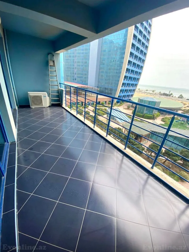 3 otaqlı Mənzil 250 m² Xətai r. Kirayə verilir