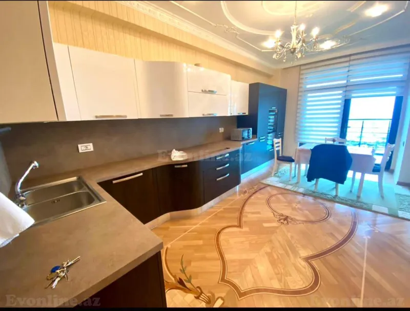 Kirayə verilir 3 otaqlı Mənzil Yeni tikili 250 m² Xətai r. - şəkil 2