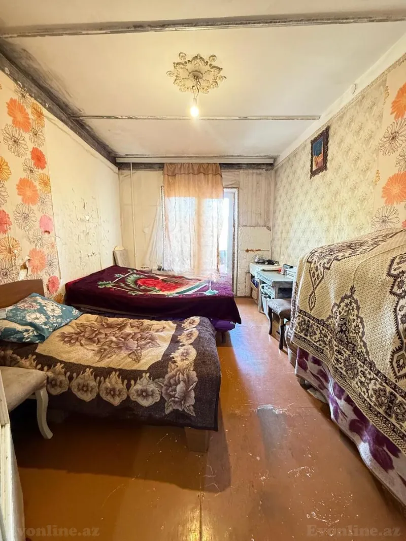Satılır 2 otaqlı Mənzil Köhnə tikili 70 m² Yeni Yasamal - şəkil 2