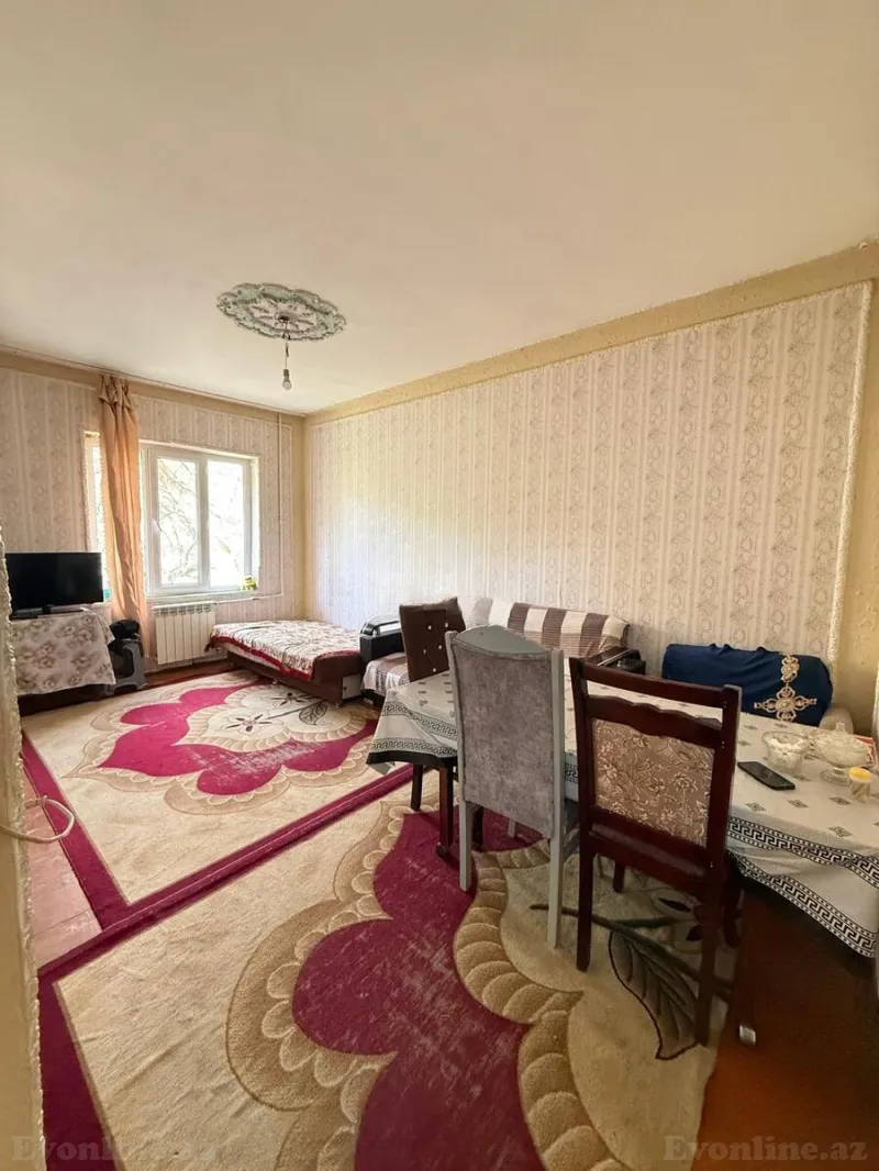 Satılır 2 otaqlı Mənzil Köhnə tikili 70 m² Yeni Yasamal - şəkil 4