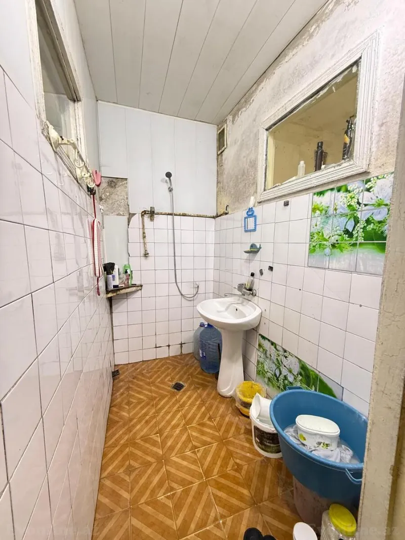 Satılır 2 otaqlı Mənzil Köhnə tikili 70 m² Yeni Yasamal - şəkil 7