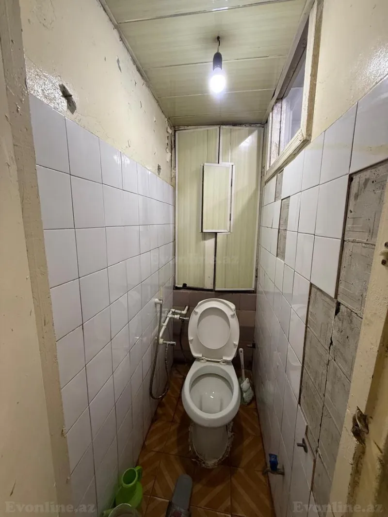 Satılır 2 otaqlı Mənzil Köhnə tikili 70 m² Yeni Yasamal - şəkil 8