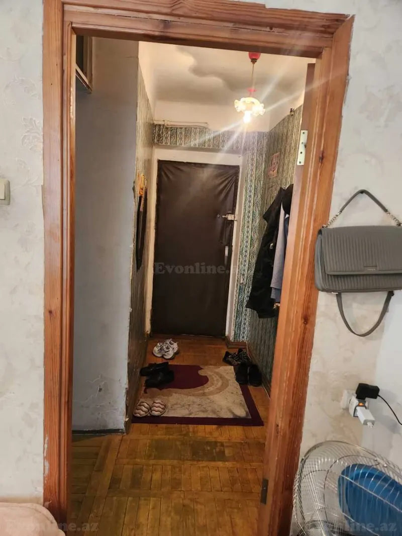 Satılır 1 otaqlı Mənzil Köhnə tikili 35 m² Avtovağzal m.