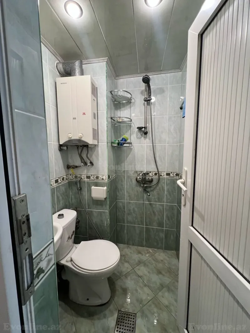 Kirayə verilir 2 otaqlı Mənzil Köhnə tikili 50 m² Səbail r. - şəkil 5