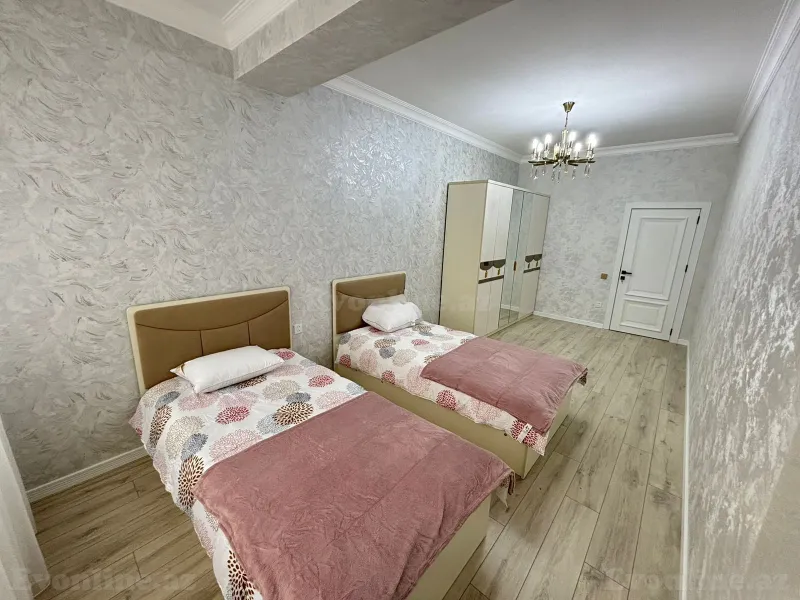 Kirayə verilir 3 otaqlı Mənzil Yeni tikili 145 m² 28 May m. - şəkil 4