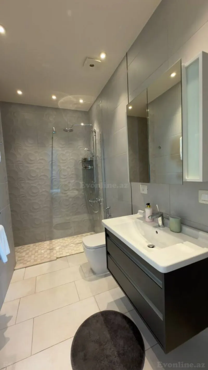 Kirayə verilir 5 otaqlı Mənzil Yeni tikili 355 m² Suraxanı r. - şəkil 21