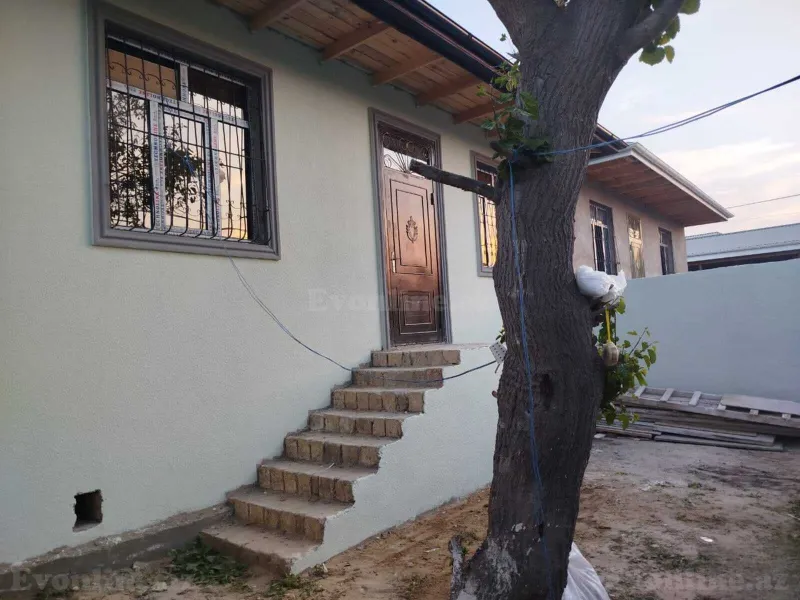 3 otaqlı Həyət evi 150 m² Sumqayıt Satılır