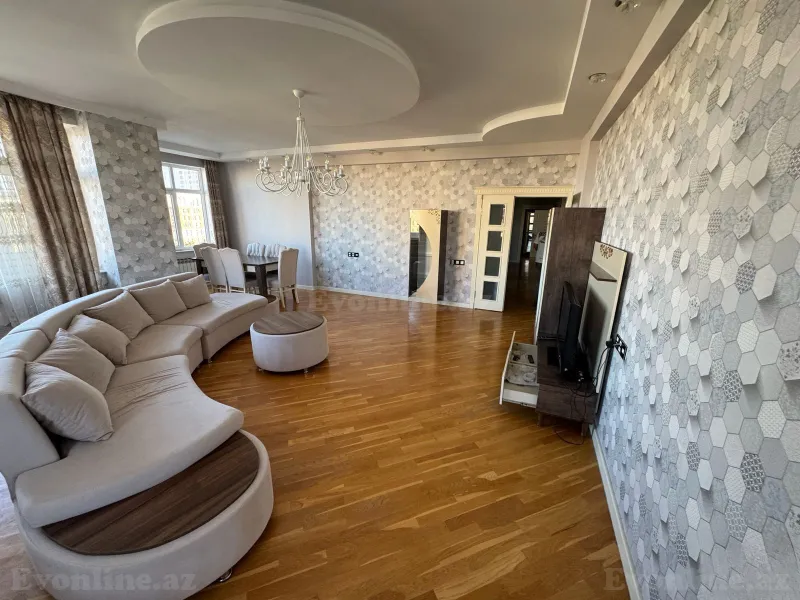 4 otaqlı Mənzil 200 m² Nəsimi r. Kirayə verilir