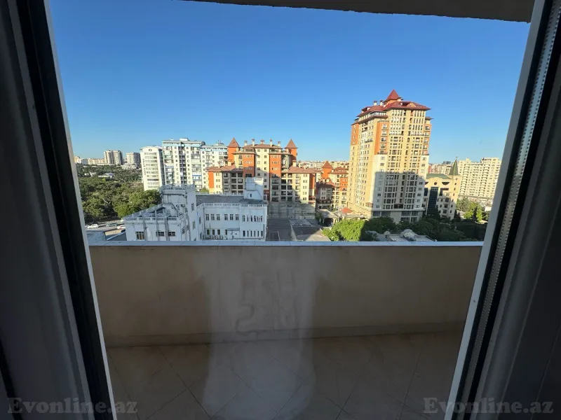 Kirayə verilir 4 otaqlı Mənzil Yeni tikili 200 m² Nəsimi r. - şəkil 10