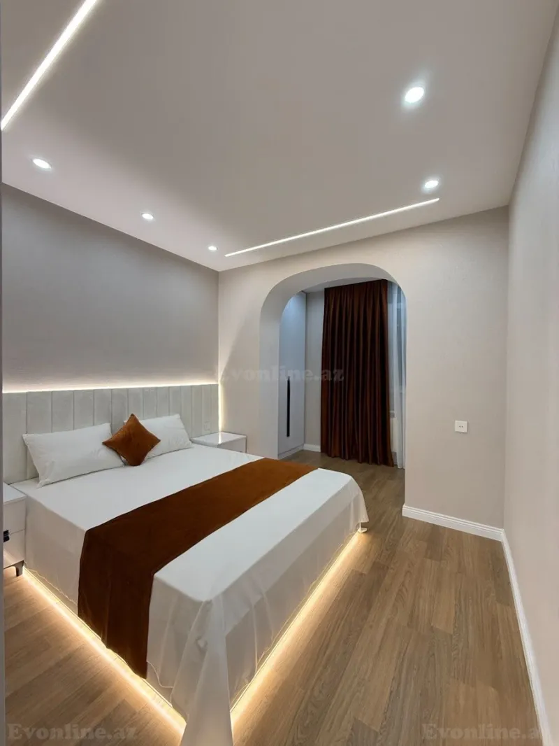 Satılır 3 otaqlı Mənzil Köhnə tikili 110 m² Nəsimi m. - şəkil 2