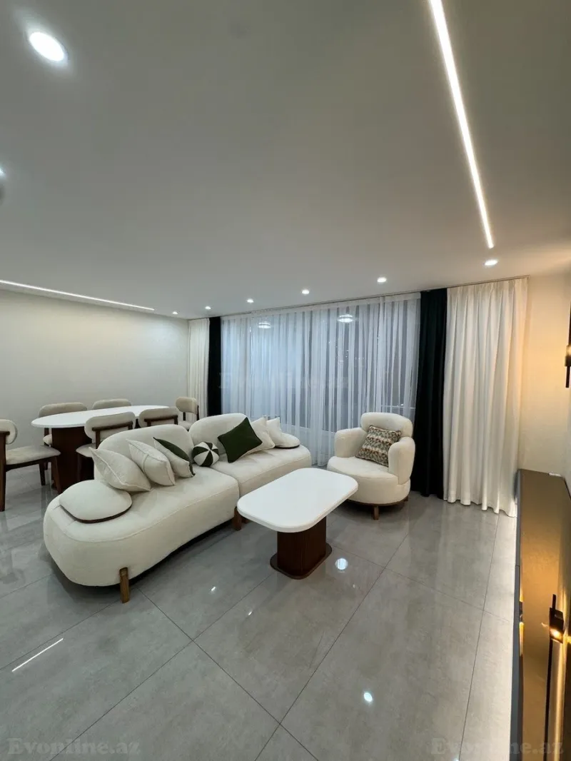 Satılır 3 otaqlı Mənzil Köhnə tikili 110 m² Nəsimi m. - şəkil 8