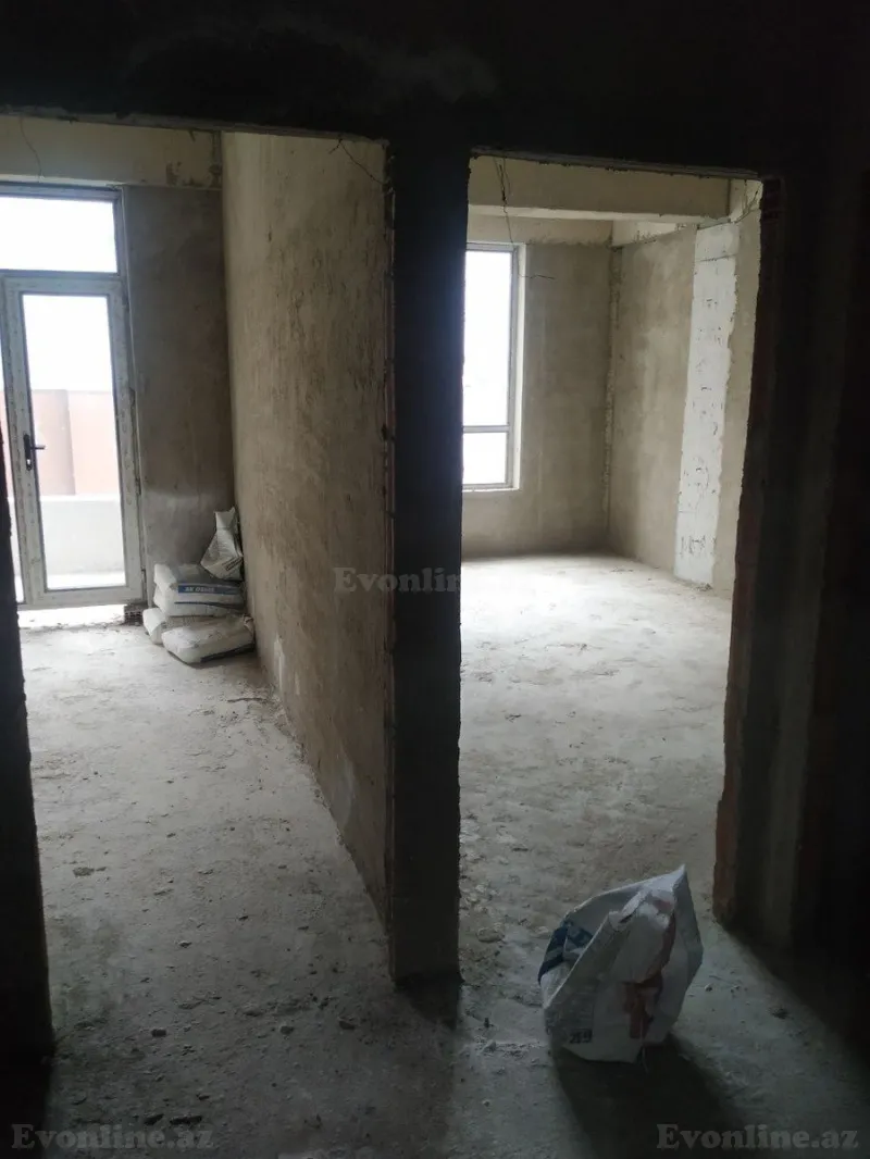 Satılır 2 otaqlı Mənzil Yeni tikili 55 m² Binəqədi r. - şəkil 5