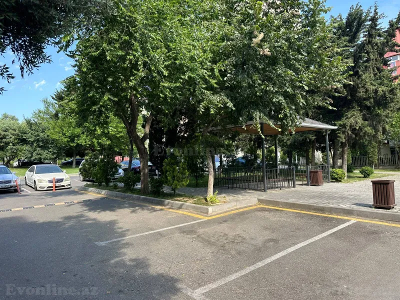 Kirayə verilir 3 otaqlı Mənzil Köhnə tikili 80 m² Xalqlar Dostluğu m. - şəkil 2