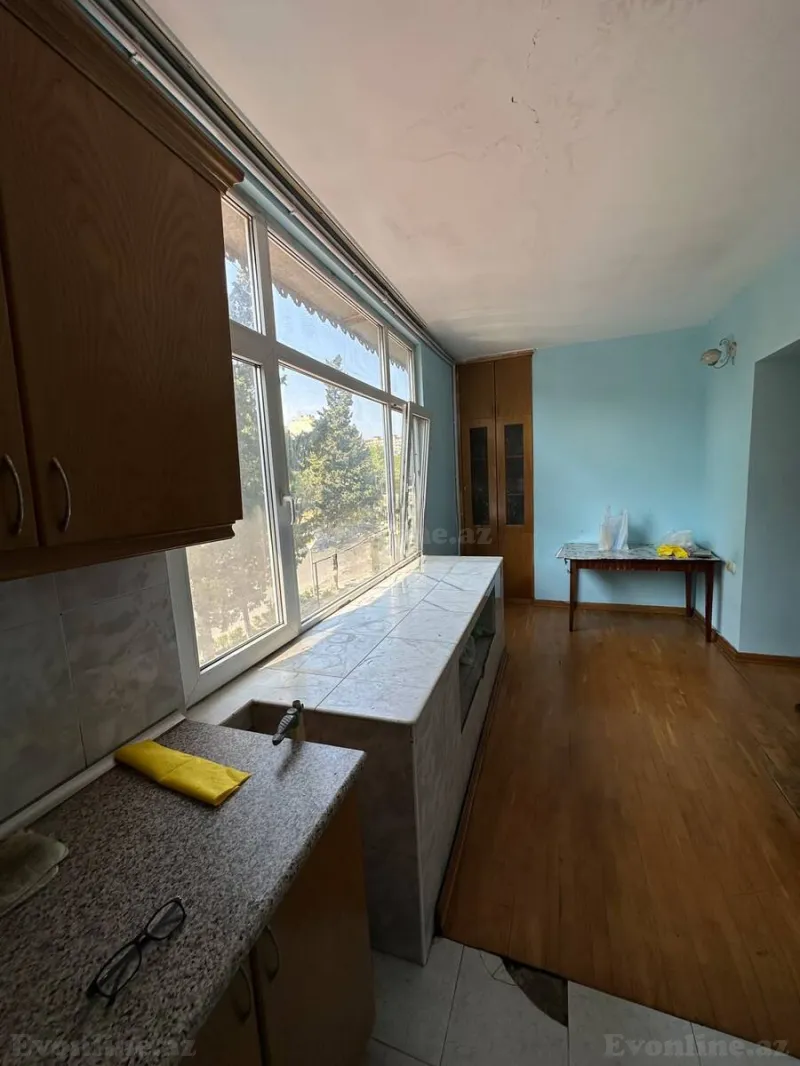 Kirayə verilir 3 otaqlı Mənzil Köhnə tikili 80 m² Xalqlar Dostluğu m. - şəkil 8