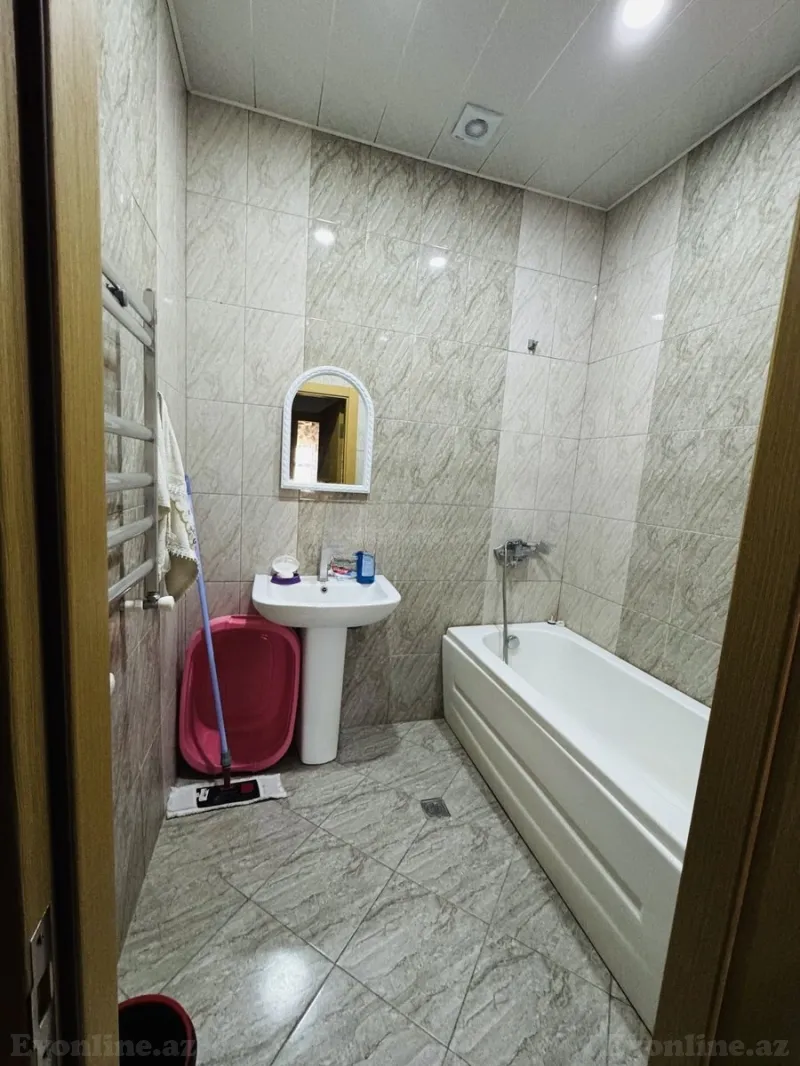 Kirayə verilir 2 otaqlı Mənzil Yeni tikili 90 m² Qaraçuxur - şəkil 9