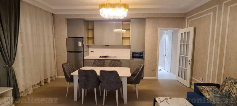 3 otaqlı Mənzil 110 m² İnşaatçılar m. Kirayə verilir