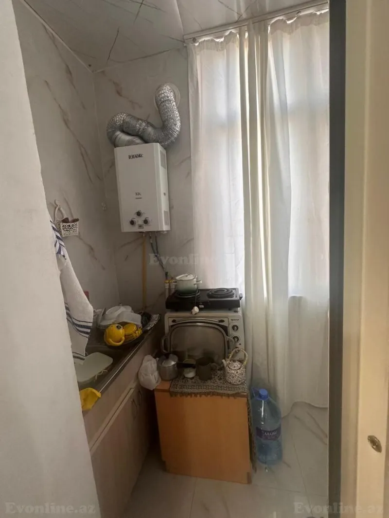 Satılır 2 otaqlı Mənzil Köhnə tikili 45 m² Binəqədi r. - şəkil 6