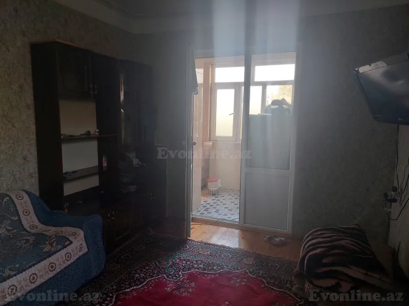1 otaqlı Mənzil 35 m² Qara Qarayev m. Kirayə verilir